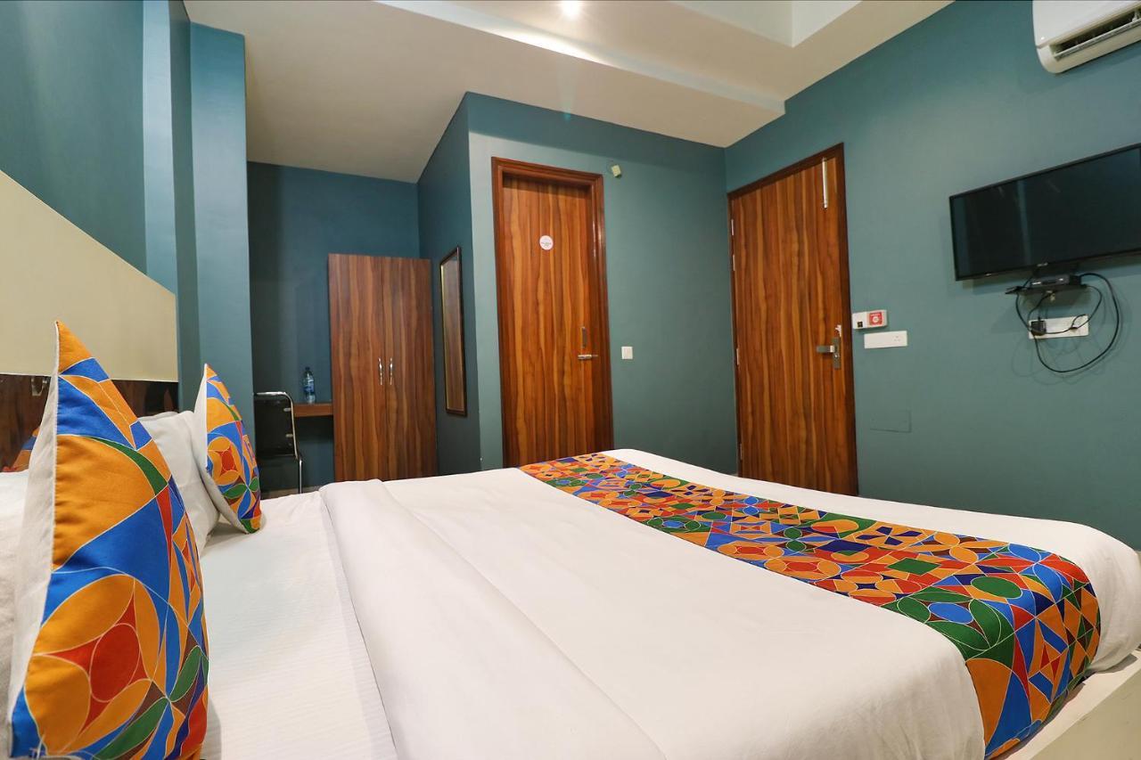 Fabhotel Church House Rohini Дели Экстерьер фото