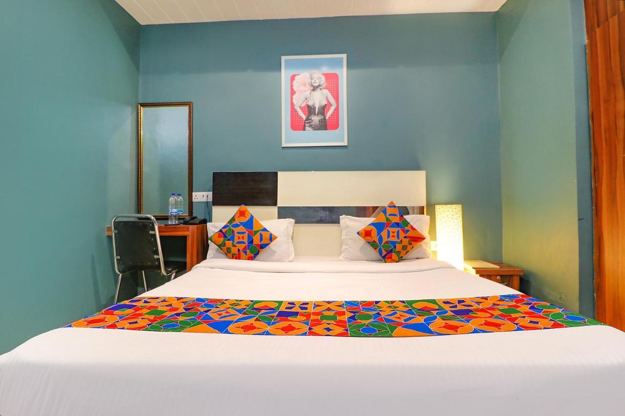 Fabhotel Church House Rohini Дели Экстерьер фото