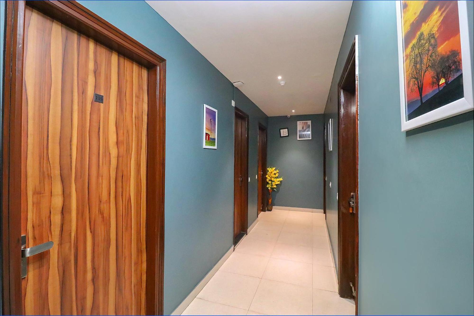 Fabhotel Church House Rohini Дели Экстерьер фото